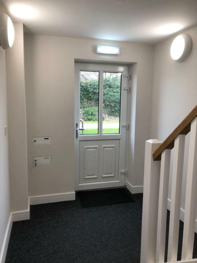 7-11 Kings Park Villa Bicester Esterno foto